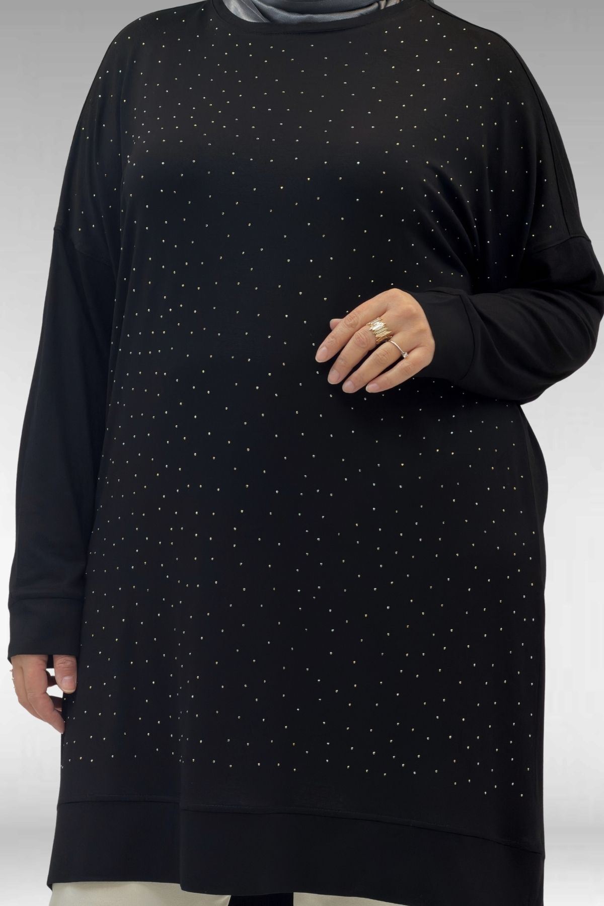 68001 Büyük Beden Önü Taş Baskı Detaylı Penye Tunik - Siyah