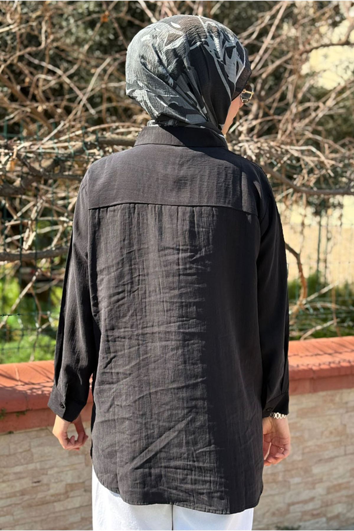 26Y6550 - SİYAH - SIRALI BONCUK İŞLEMELİ GÖMLEK