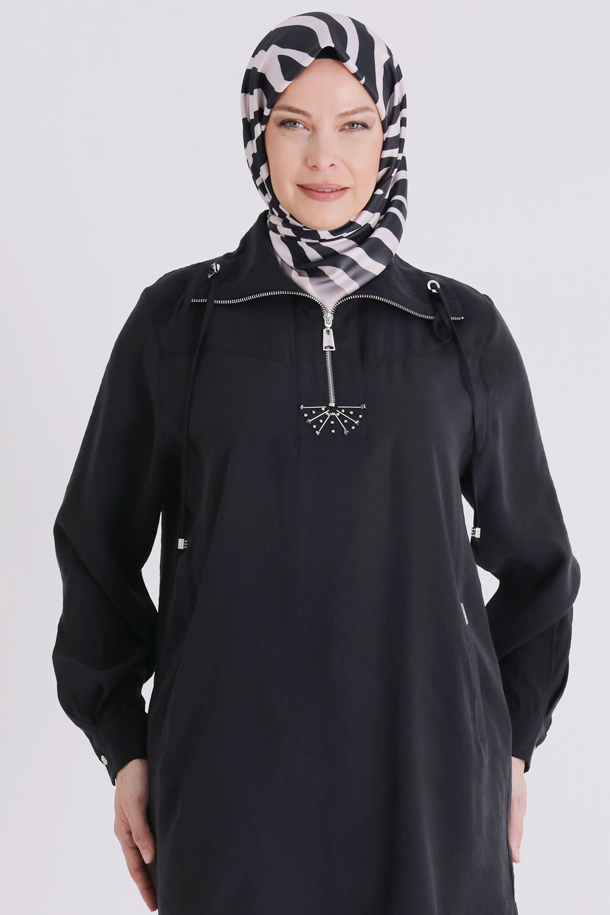 26YV23039 - SİYAH - Büyük Beden Tesettür Tunik