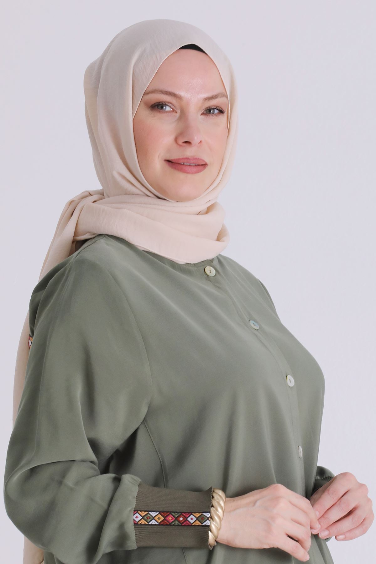 26YV2554 - NANE YEŞİLİ - Büyük Beden Tesettür Kap