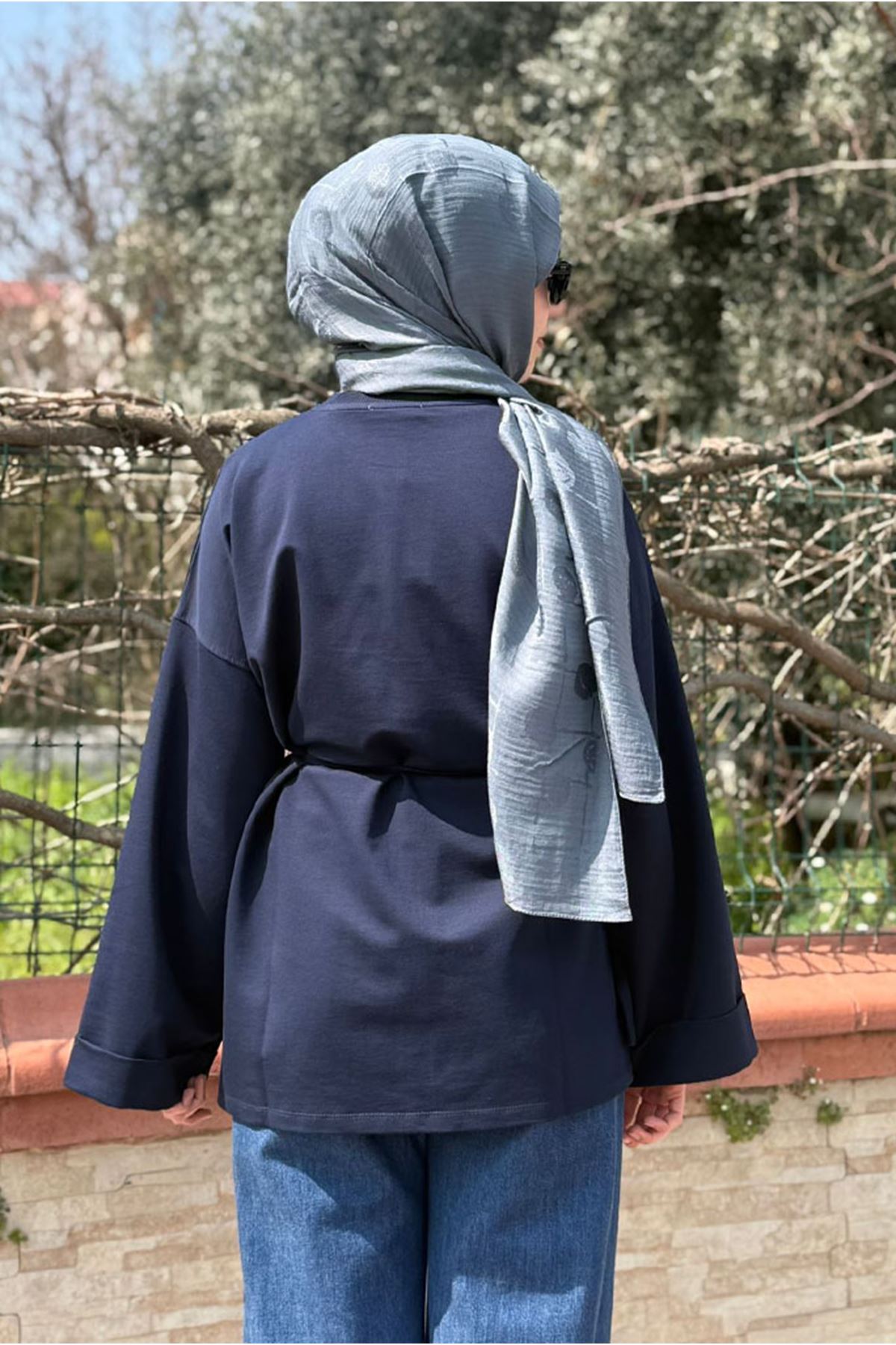 26Y6530 - LACİVERT - DİKİŞ DETAYLI YIRTMAÇLI SWEAT