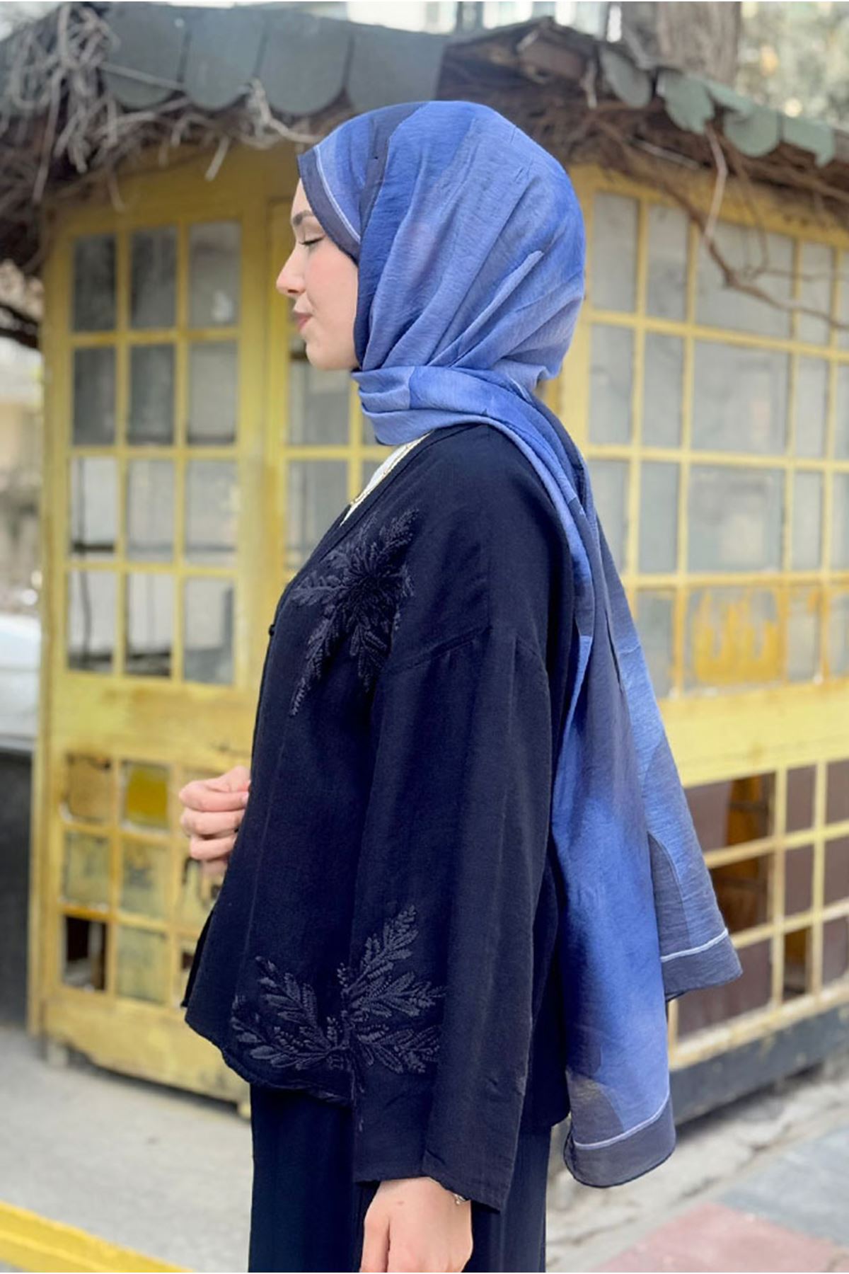 26Y7234 - LACİVERT - NAKIŞLI V YAKA CEKET