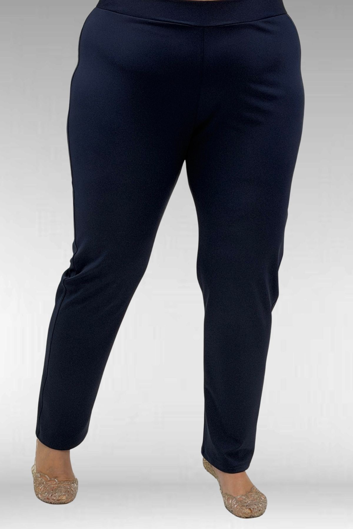 1739 Büyük Beden Önü Taş Baskılı Uzunkol Tesettür Mayo - Lacivert