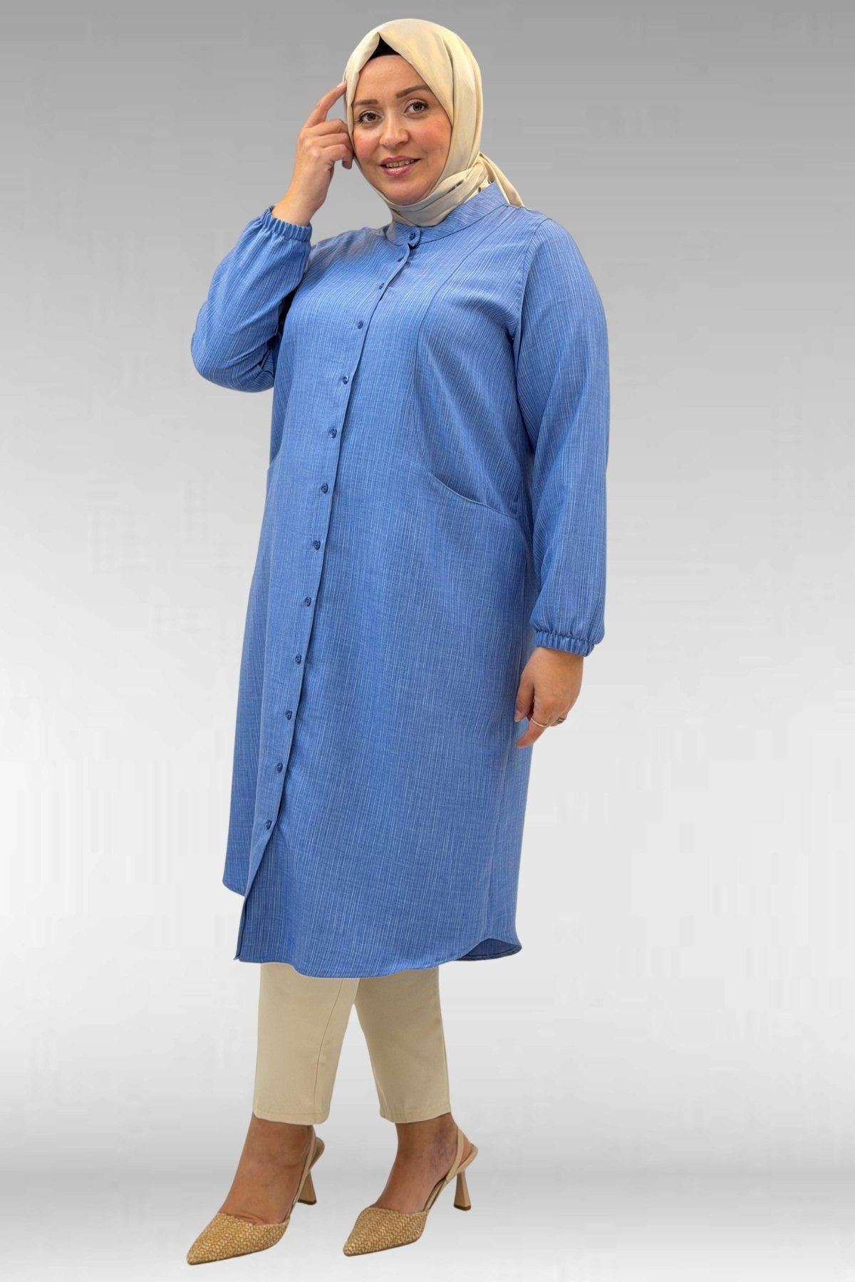 68017 Büyük Beden Hakim Yakalı Kolları Lastikli Tunik - İndigo