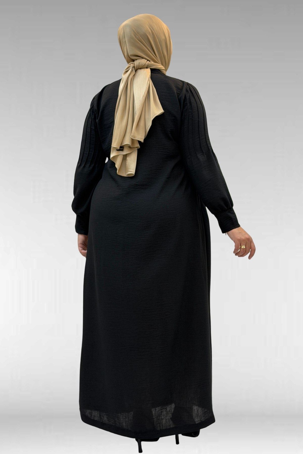 66004 Büyük Beden Pile Detaylı Keten Ferace - Siyah