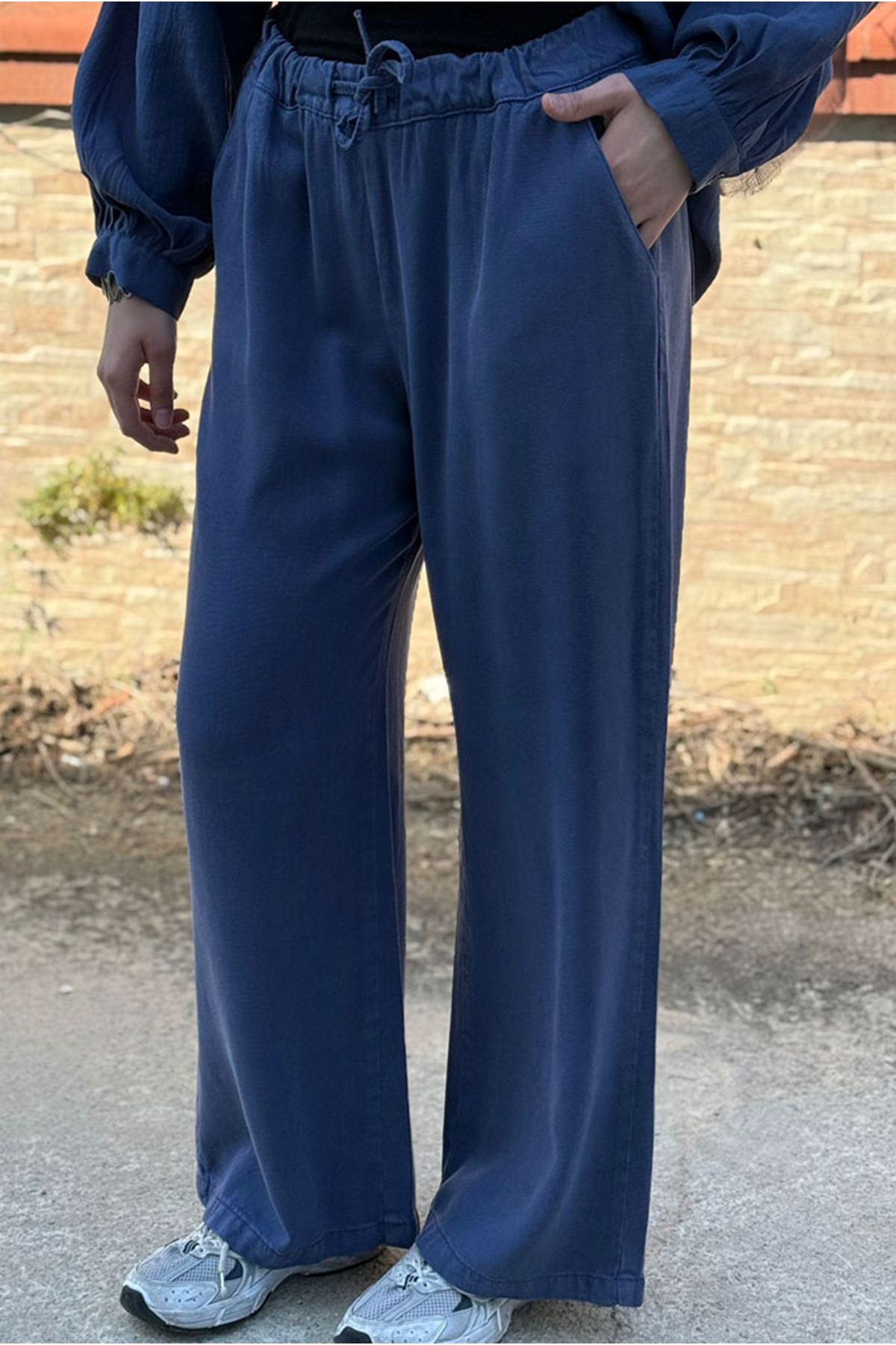 26Y7318 - MAVİ - TENCEL BOL PAÇA PANTOLON 