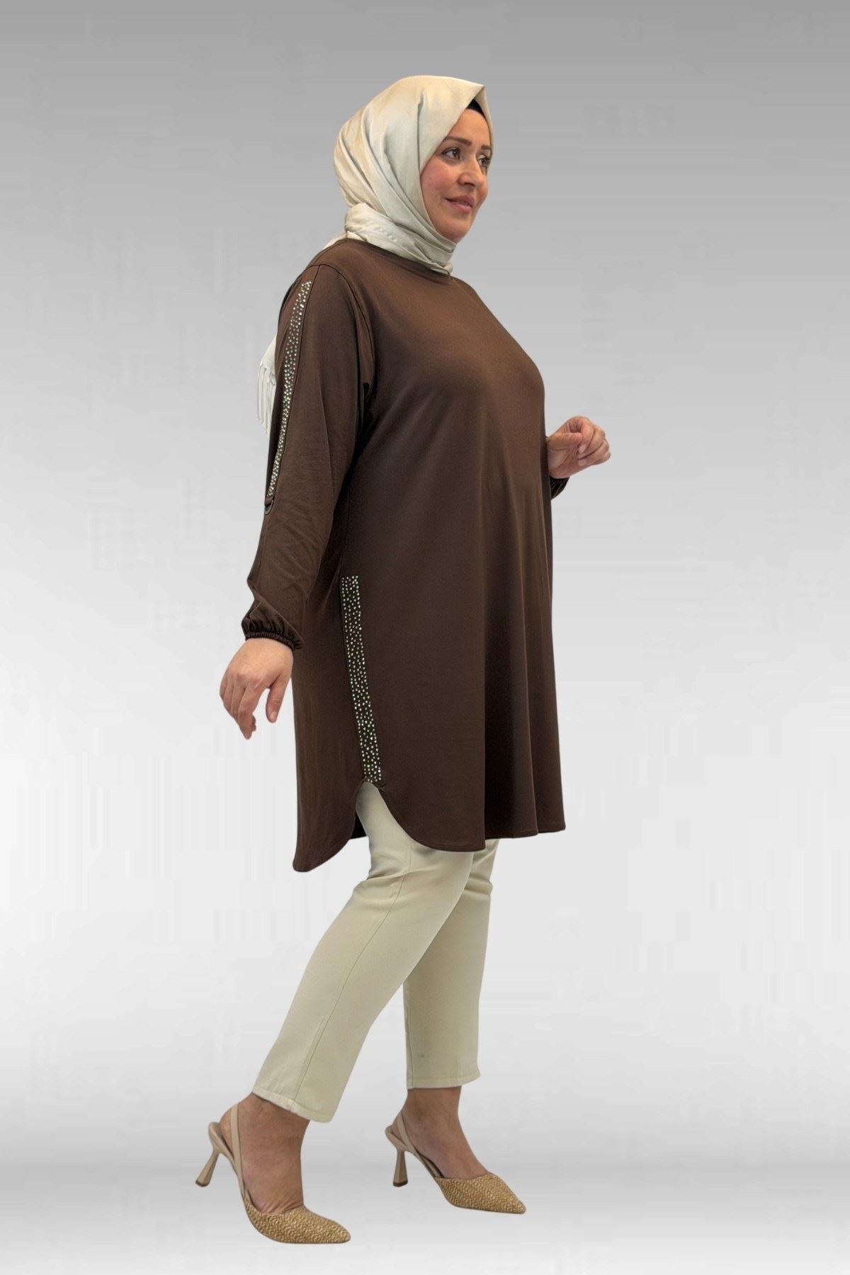 68016 Büyük Beden Yanları Taş Detaylı Penye Tunik - Kahve