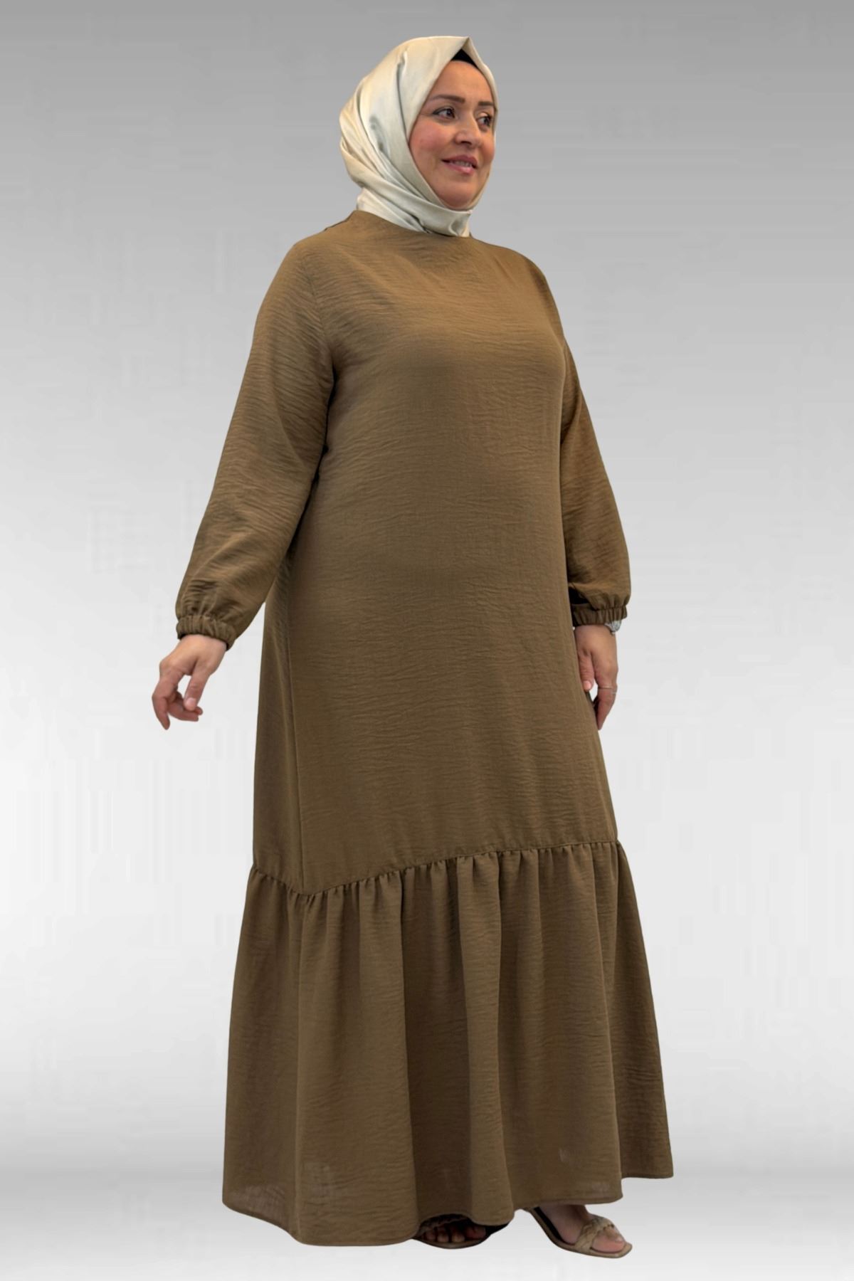 42027 Büyük Beden Eteği Büzgülü  Keten Elbise - Kahve