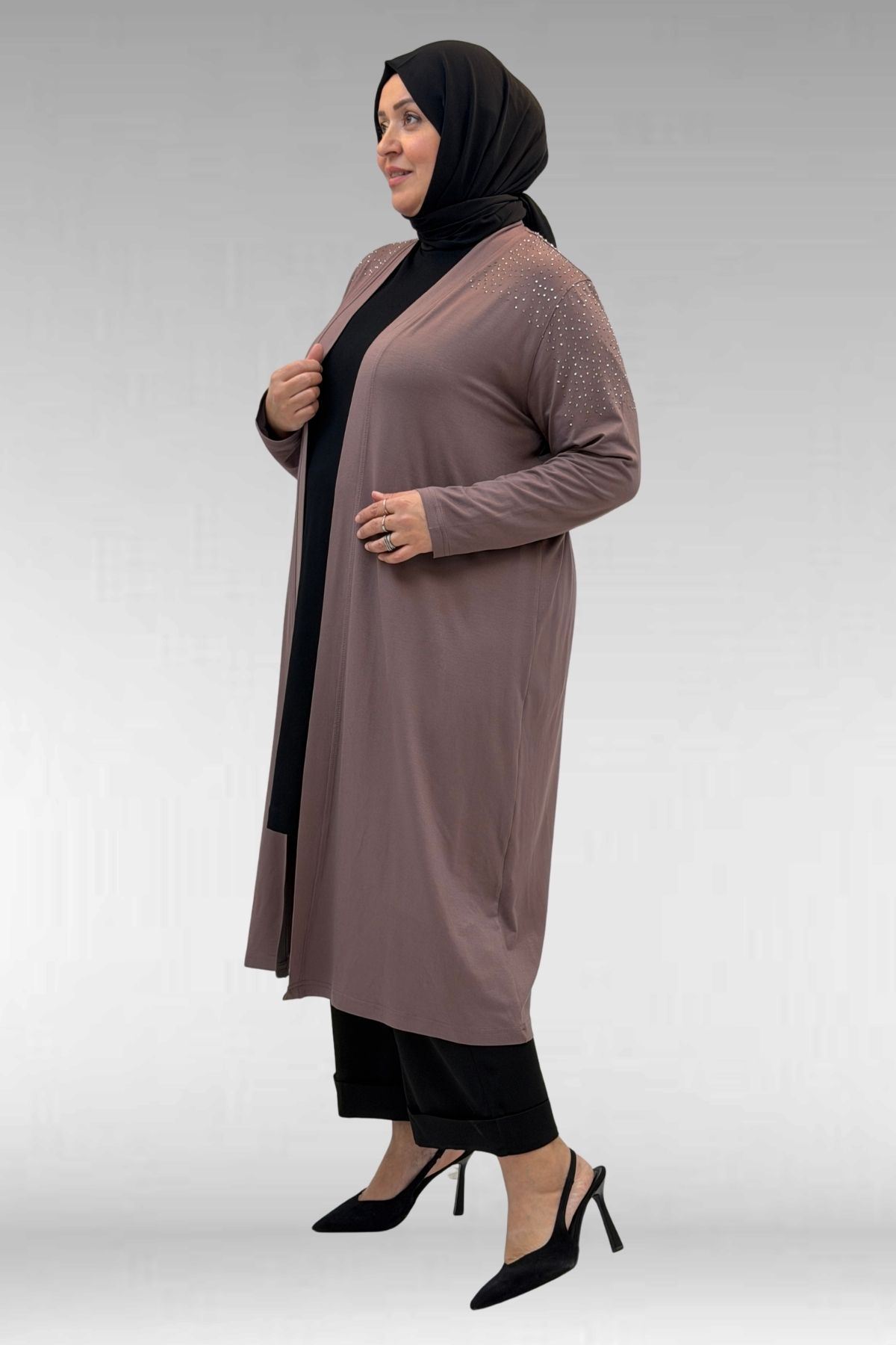 53069 Büyük Beden Omzu Taş Detaylı Penye Ceket - Vizon