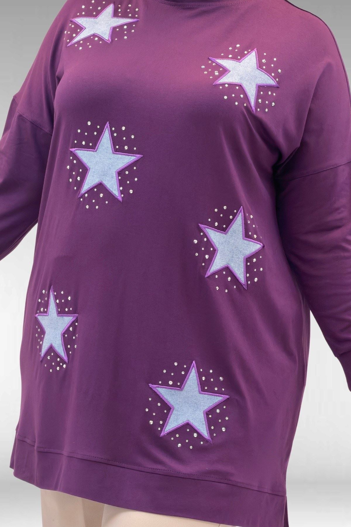 58013 Büyük Beden Önü Yıldız Ve Taş Detaylı Penye Tunik - Mürdüm