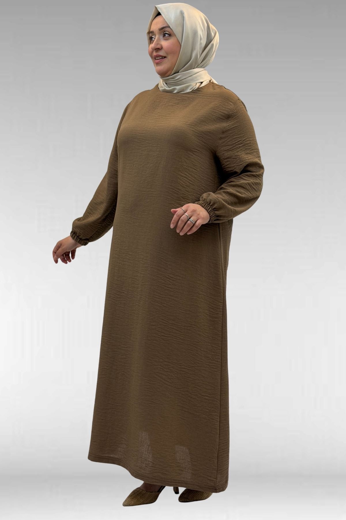 62007 Büyük Beden Kolu Lastikli Elbise - Vizon