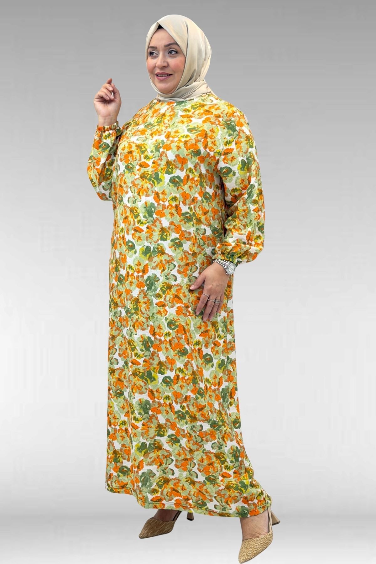 62007 Büyük Beden Kolu Lastikli Elbise - Çiçek Desen Yeşil