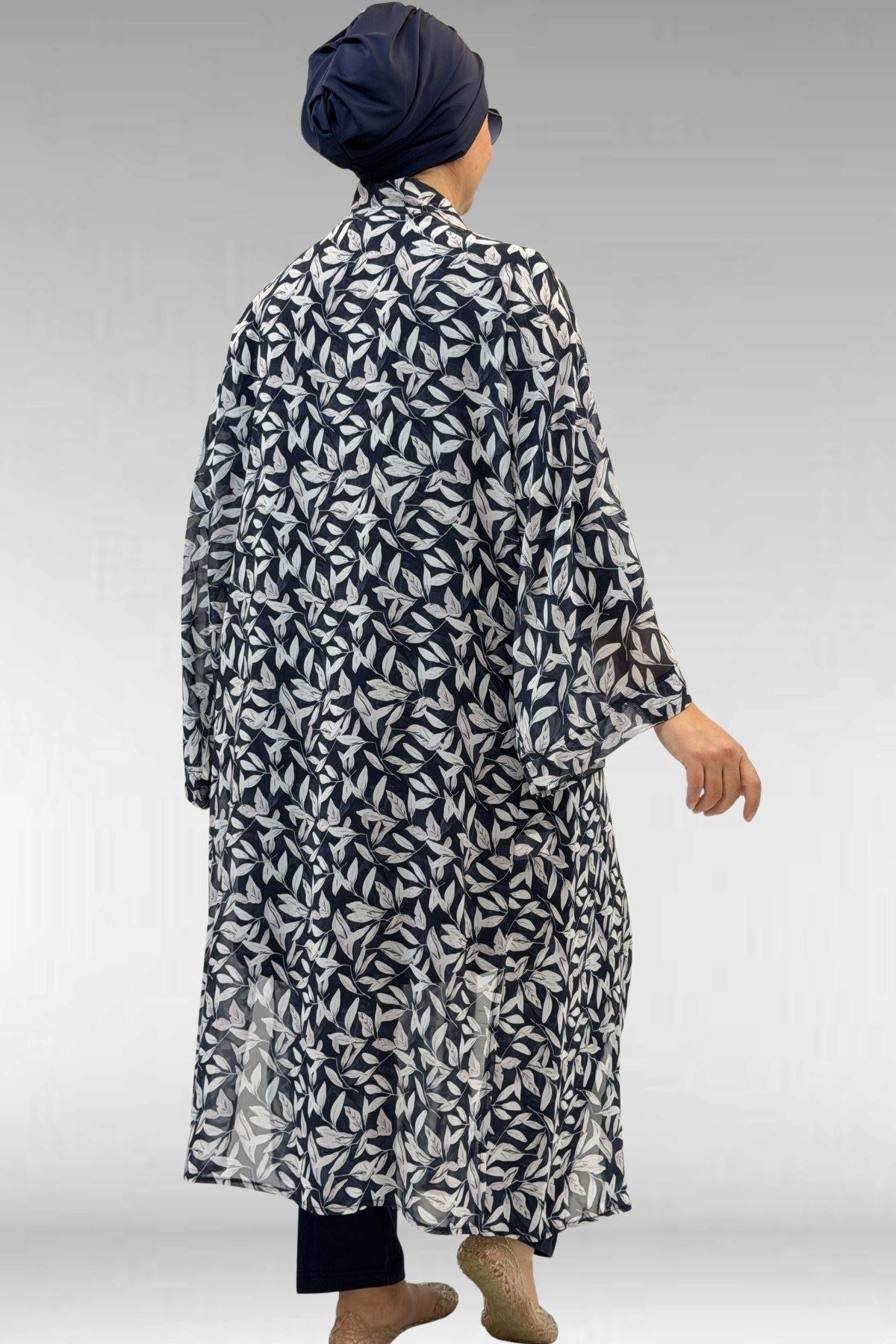 1735 Büyük Beden Garni Detaylı Pareo - Yaprak Desen Ekru