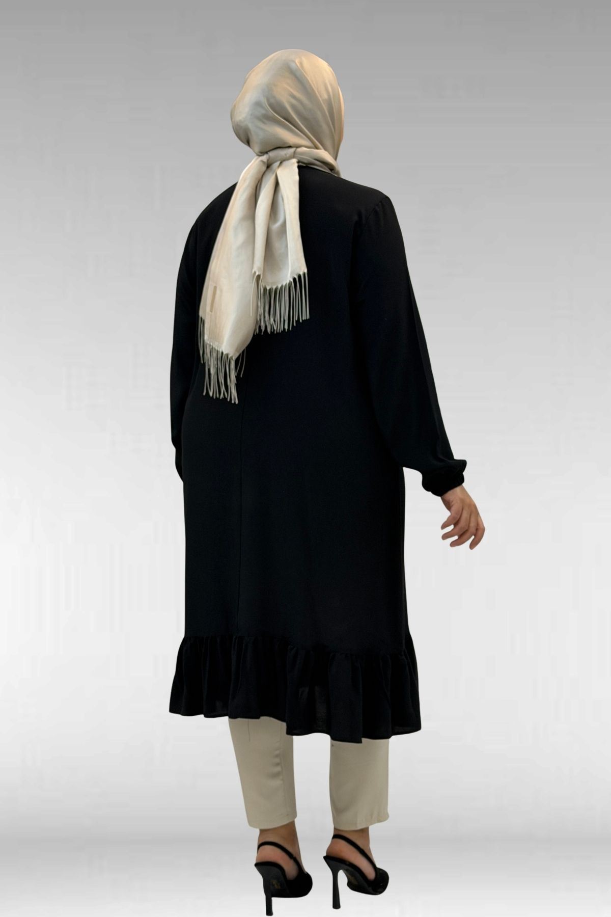 68033 Büyük Beden Eteği Fırfırlı Maroken Tunik - Siyah