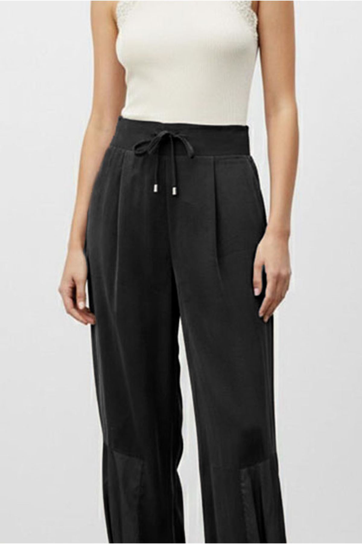 26Y7395 - SİYAH - PAÇASI BÜZGÜLÜ TENCEL PANTOLON 
