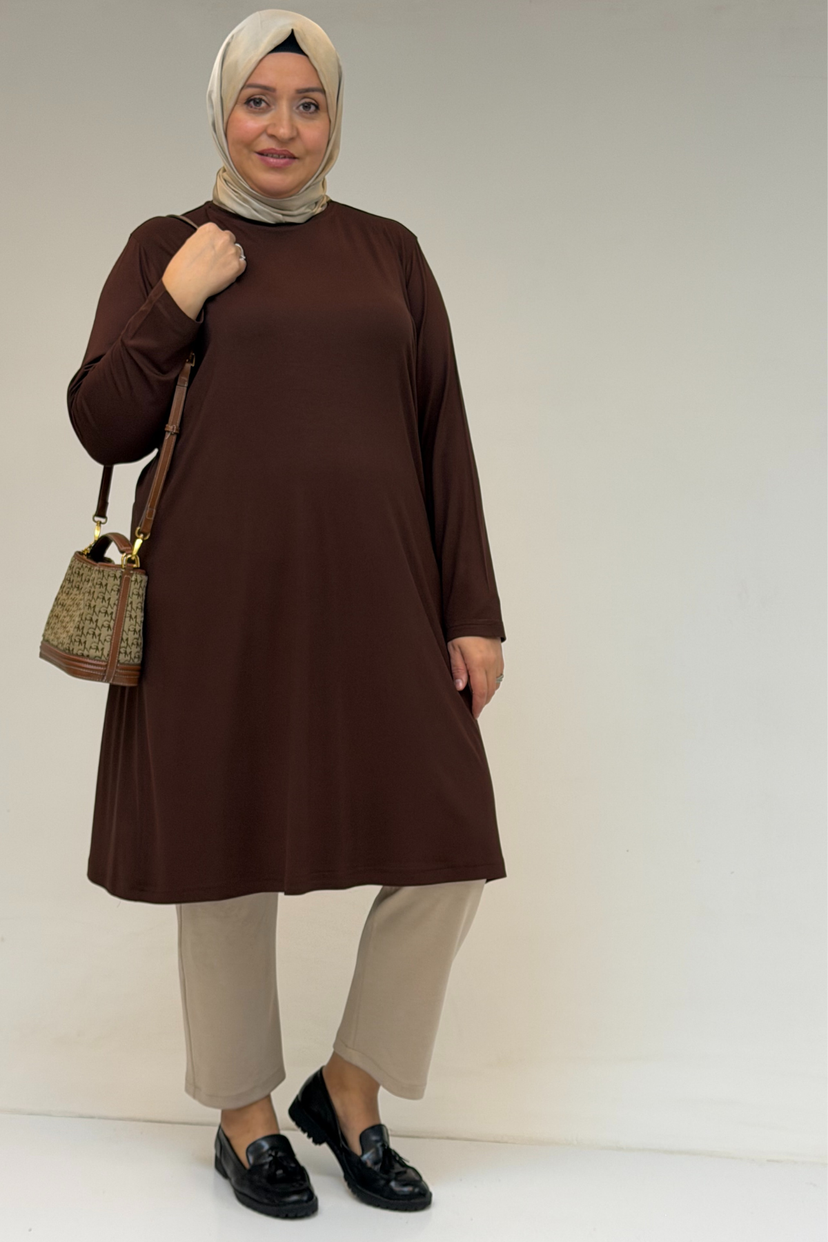38501 Büyük Beden Basic Penye Tunik - Kahverengi