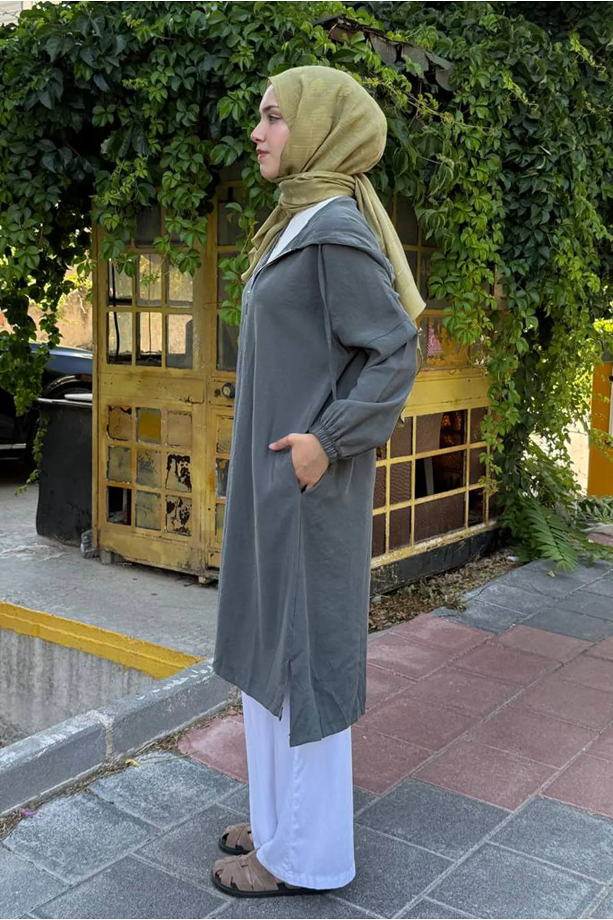 26Y7264 - KOYU GRİ - KAPİŞONLU FERMUARLI KAP