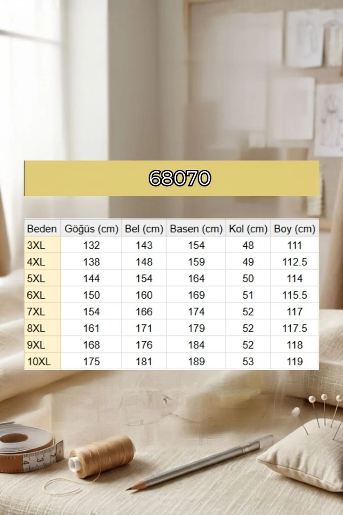 68070 Büyük Beden Hakim Yaka Boydan Düğmeli Müslin Tunik - Bisküvi