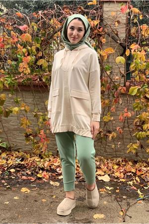 24K5090 - BEJ - CEPLİ FERMUARLI CEKET