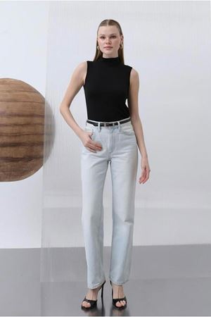 25Y7604 - SİYAH - SIFIR KOL BODY