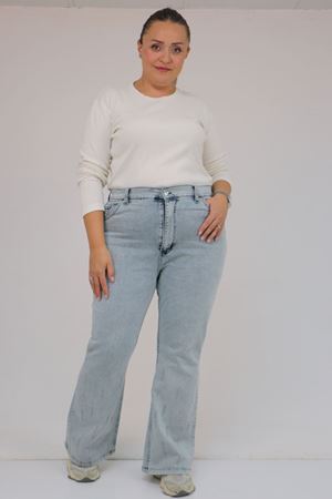 9203-1 Büyük Beden Kemerli Paçası Taş Detaylı Kot Pantolon - Kar Yıkama Buz Mavi