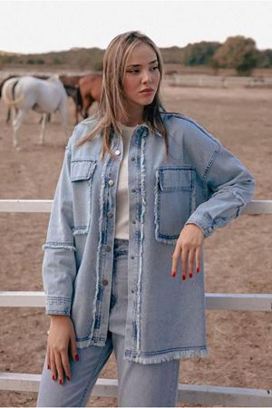 26K5342 - AÇIK MAVİ - PÜSKÜLLÜ KOT CEKET 