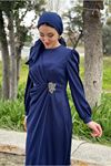 24Y9290 - LACİVERT - BELİ BROŞLU SATEN ABİYE ELBİSE